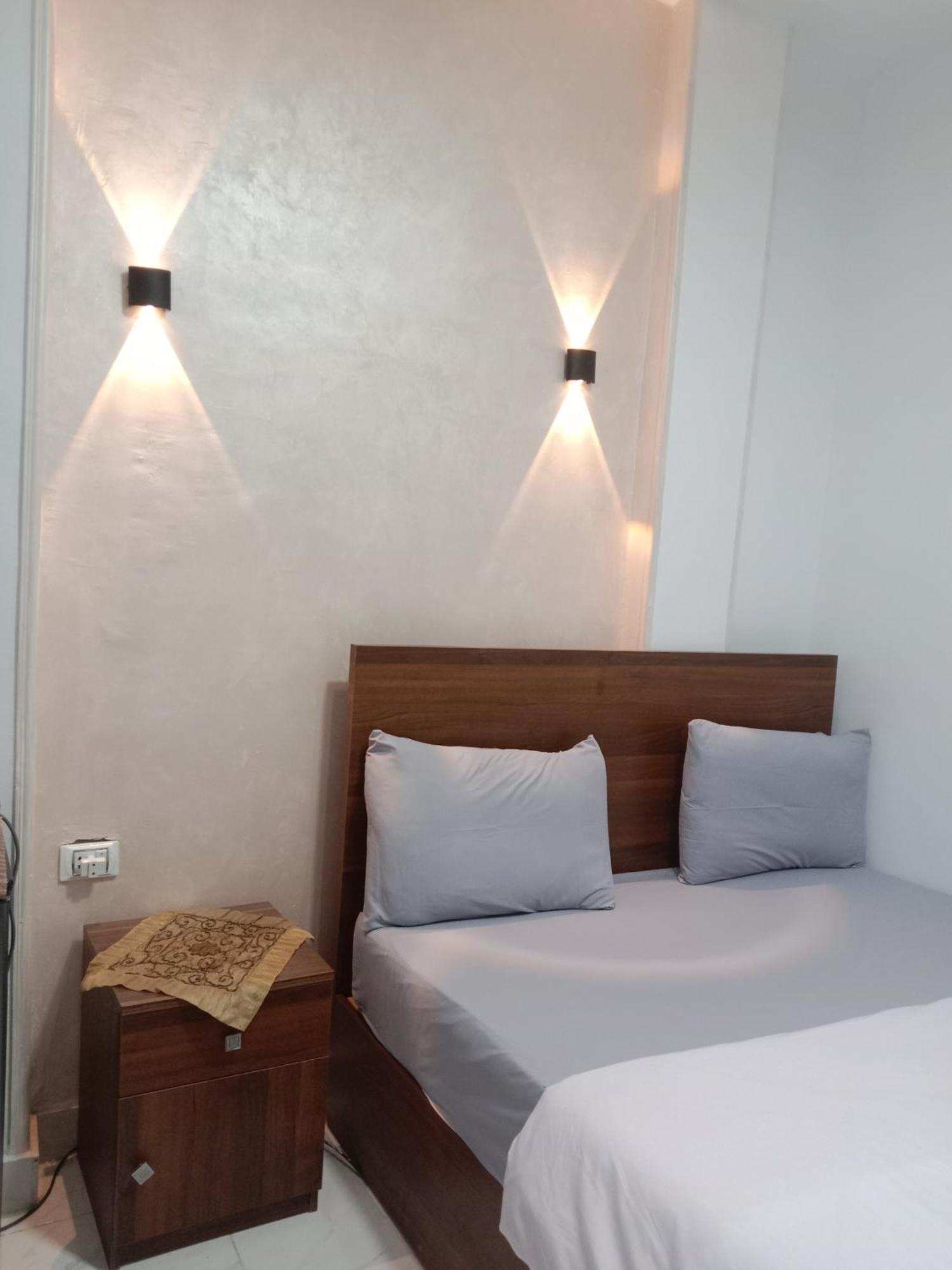 Pyramids Home Guest House Kafret el-Gabal Buitenkant foto