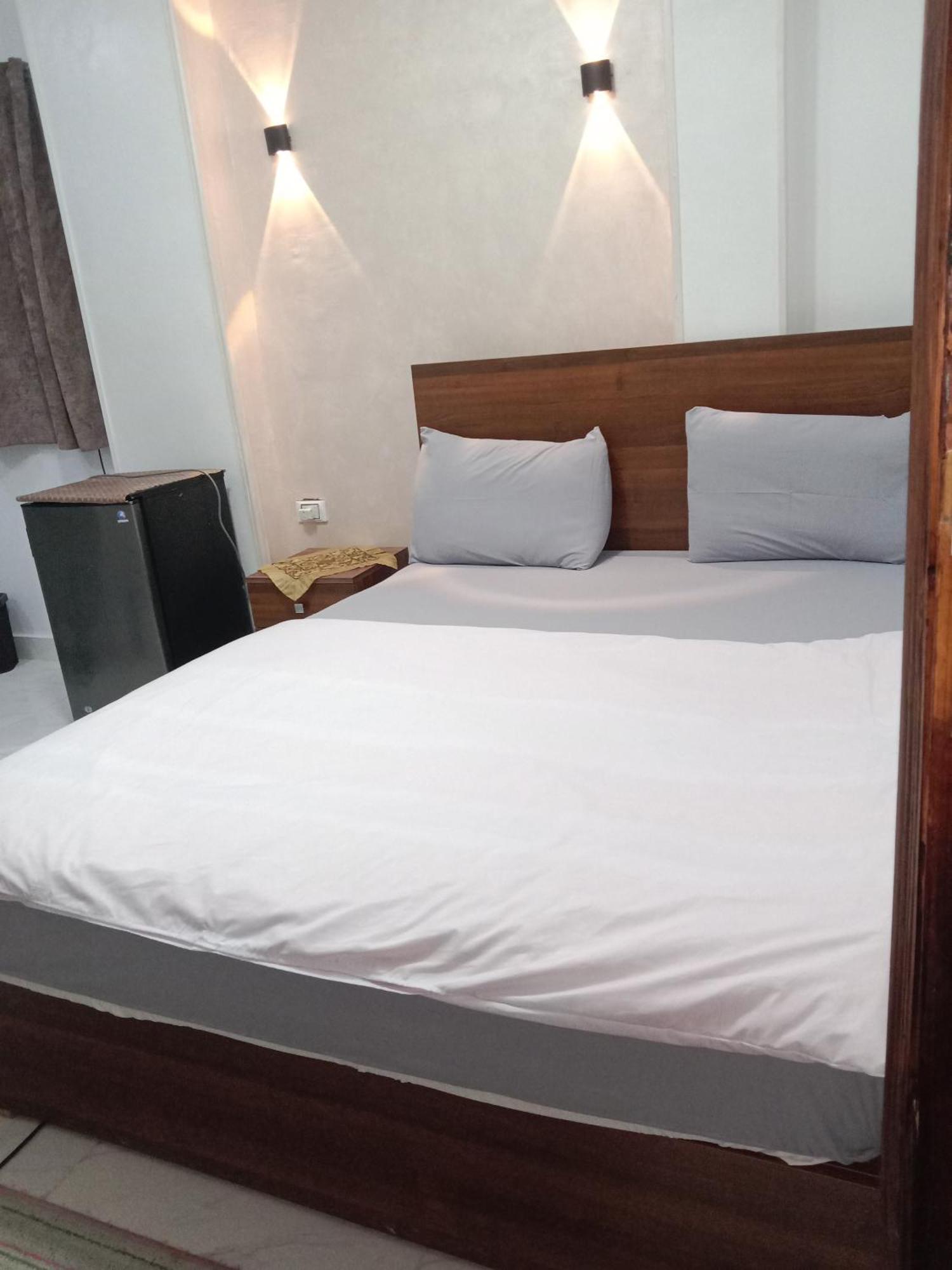 Pyramids Home Guest House Kafret el-Gabal Buitenkant foto